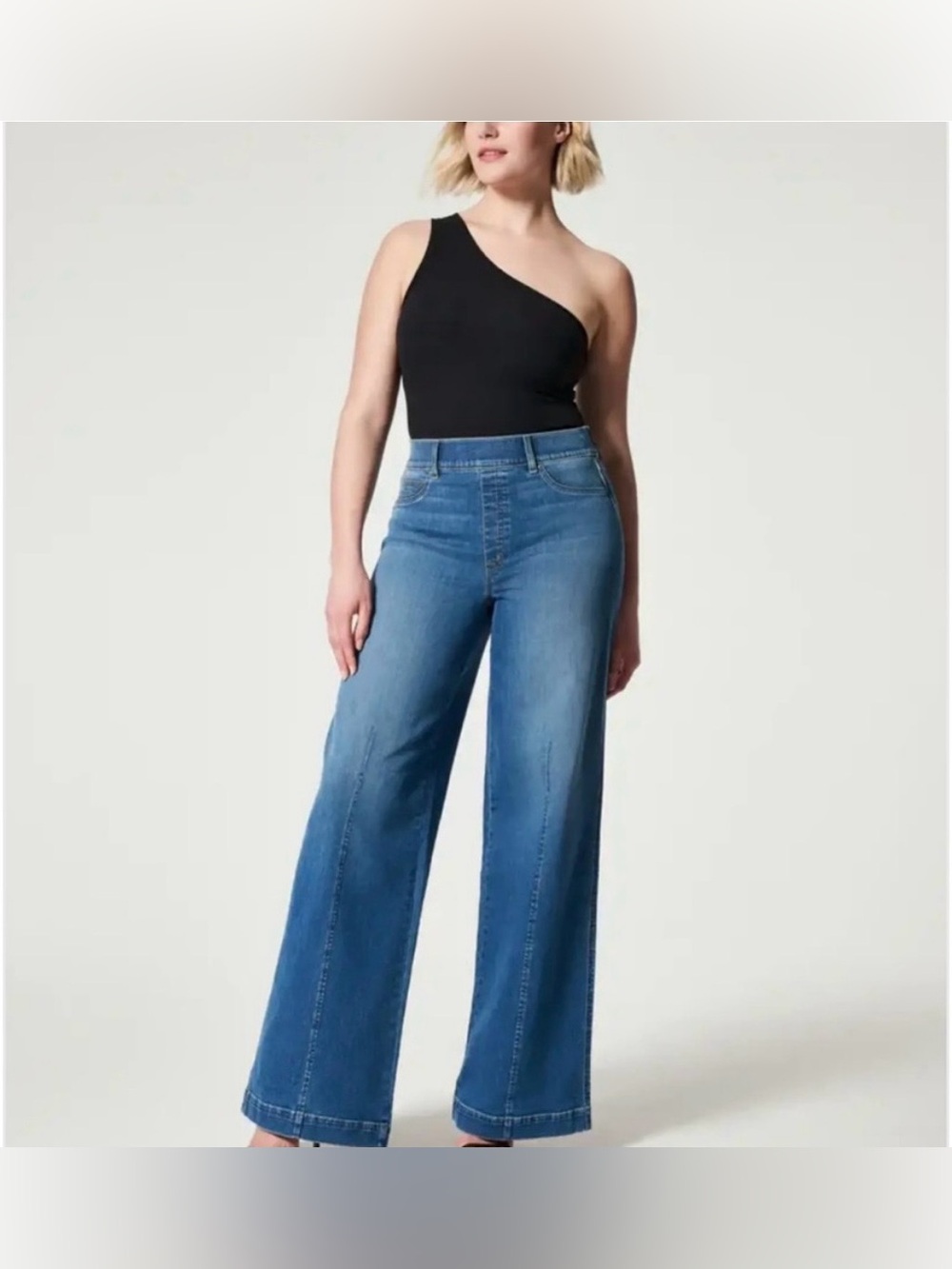 NWT SPANX SEAMED FRONT
WIDE
LEG ELASTIC WAIST JEANS, XS